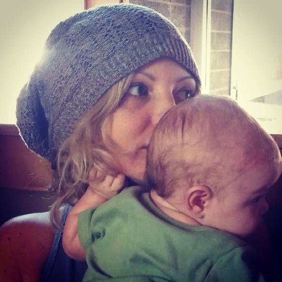 Meet your Posher, Emily - Picture 1 of 1